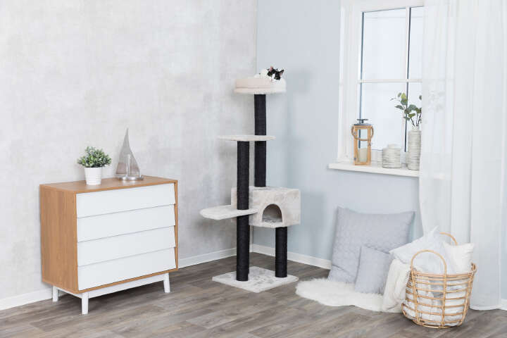 TRIXIE Kratzbaum Nita